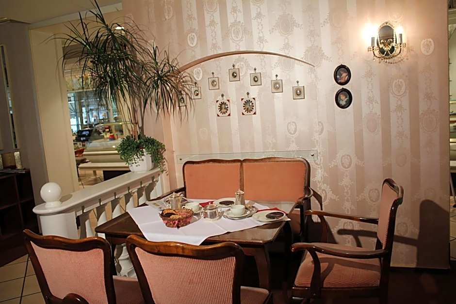 Hotel Cafe Adler