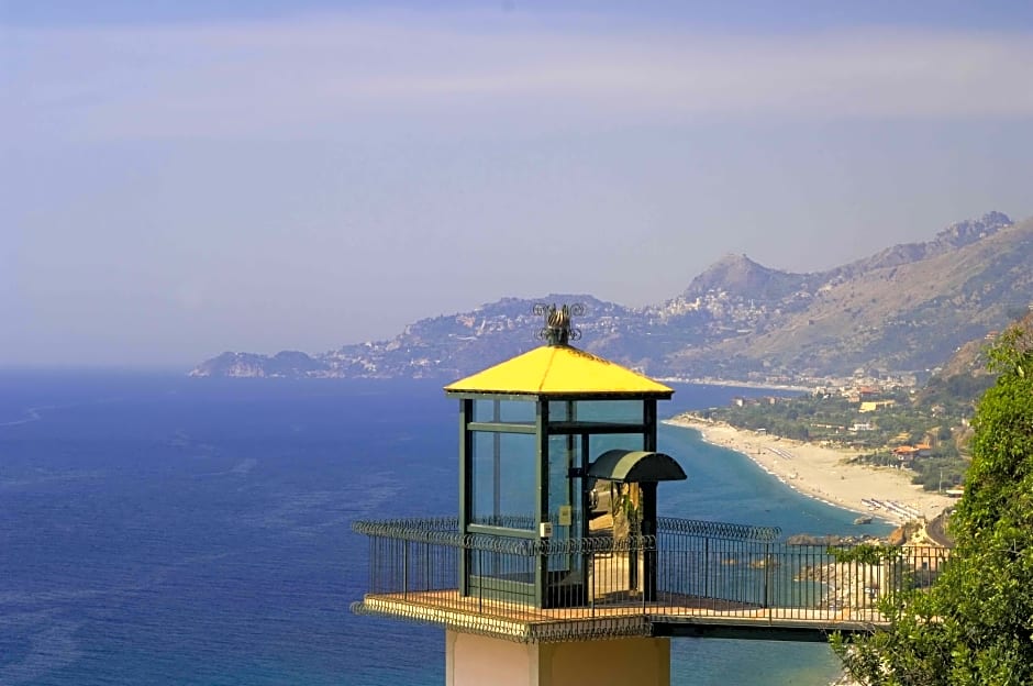 Baia Taormina Hotel