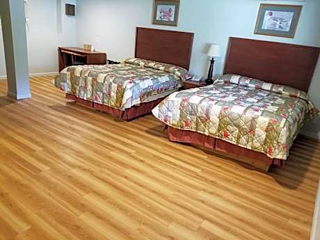 Queen Room with Two Queen Beds