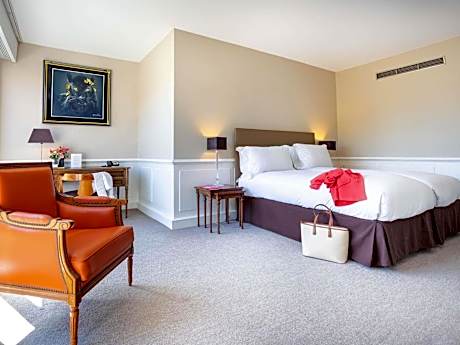Imperial Two-Bedroom Suite with Terrace and View