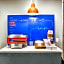 Holiday Inn Express & Suites Jacksonville - Town Center By IHG
