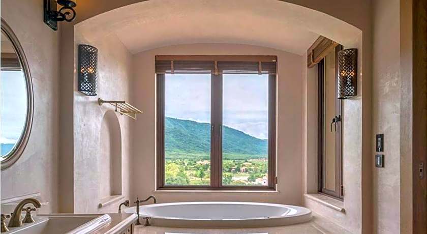 Town Square Suite by Toscana Valley