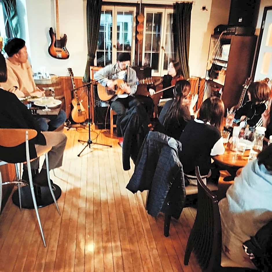 Madarao Mountain Lodge