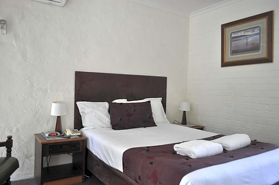 Albury Burvale Motor Inn