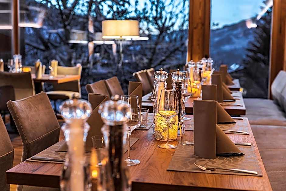 ALMMONTE SENSUM SUITES - Funky Living Hotel