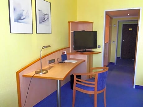 Business Single Room