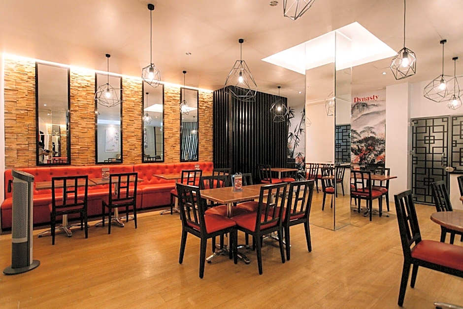Dynasty Tourist Inn
