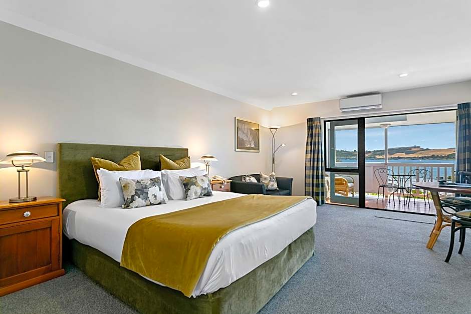 Baycrest Thermal Lodge