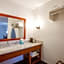 The Hotel Serene Glendale Peoria, Surestay Collection by BW