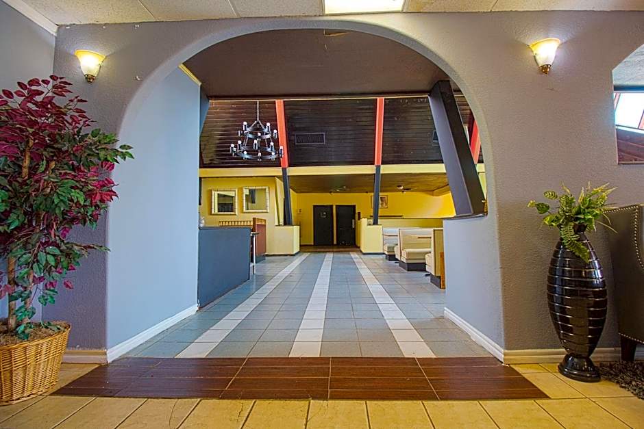 American Best Inn By OYO I-35 Perry