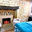 La Clef des Songes - Maison d'Hôtes au Calme, au Coeur de Sarlat, 2 minutes à pied de la Cité Médiévale - Climatisation - Petits Déjeuners fait Maison - Parking gratuit - Option Spa et Massages - Piscine de Saison à 400m