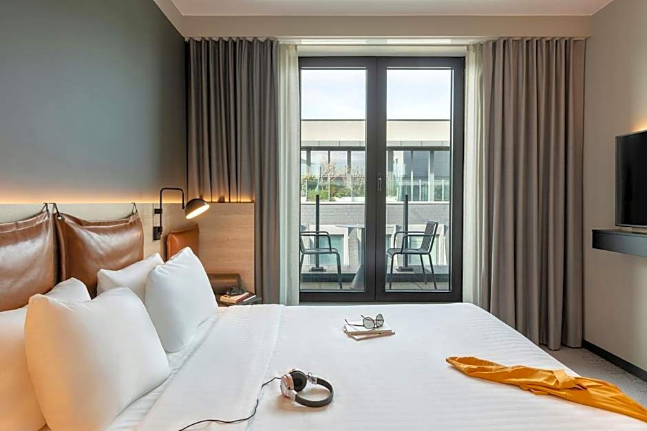 Moxy Brussels City Center