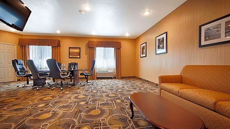 Best Western San Dimas Hotel & Suites