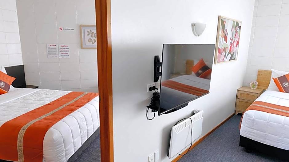 Motel Six