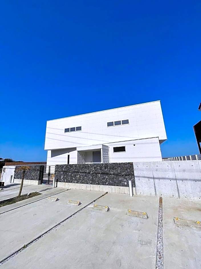 KAMOME SLOW HOTEL