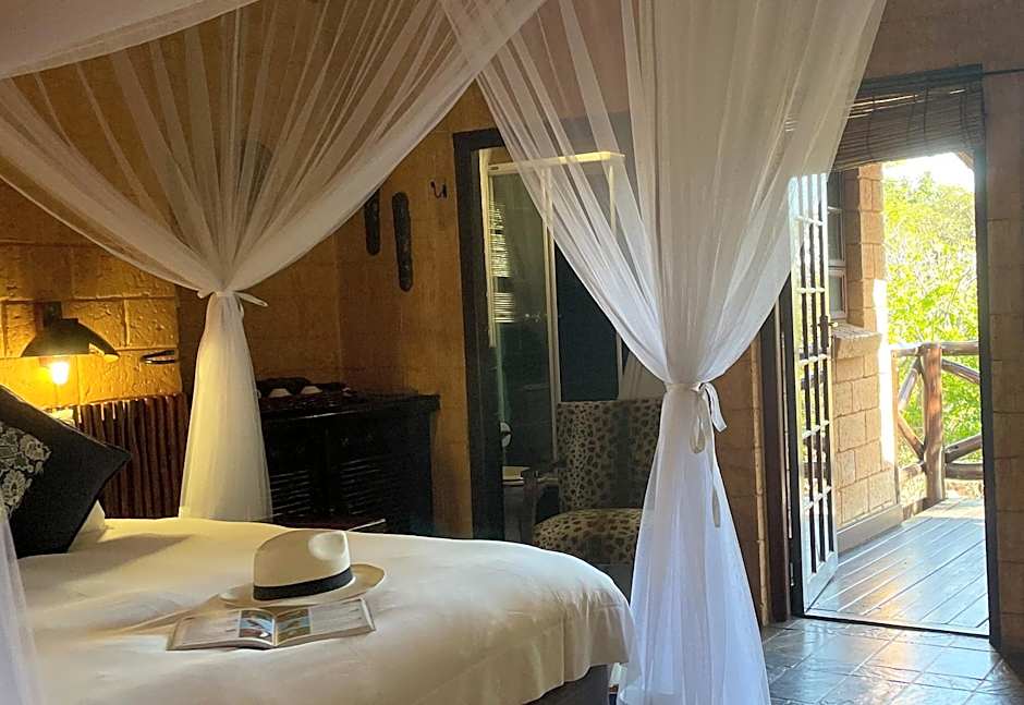 Zwahili Private Game Lodge & Spa
