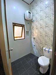 RedDoorz near Mojokerto Train Station