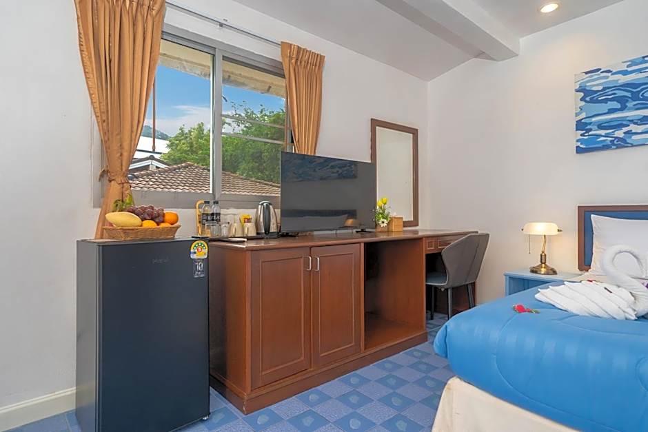 Oceanview Bungalows by EAT, Karon Beach
