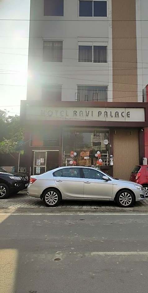 Hotel Ravi Palace