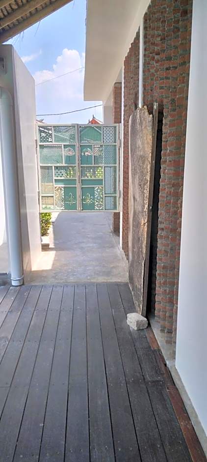 Roots Hotel Trawangan