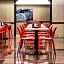 Le Petit Hotel