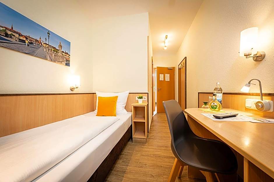 Hotel Am Wiesenweg l 24h check-in