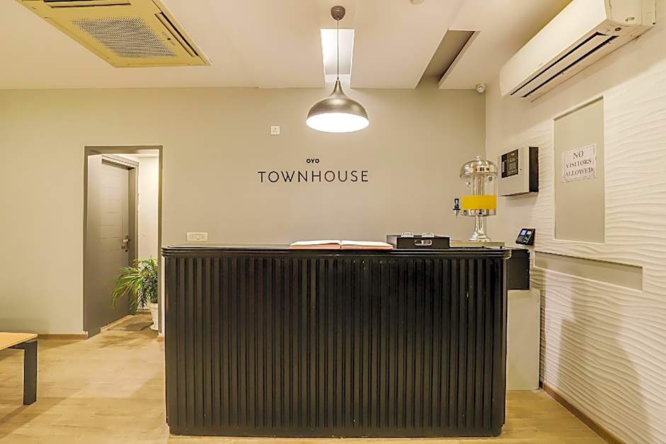 OYO Townhouse 281 Harsh Vihar Near M2K Cinemas Rohini – Delhi, NY