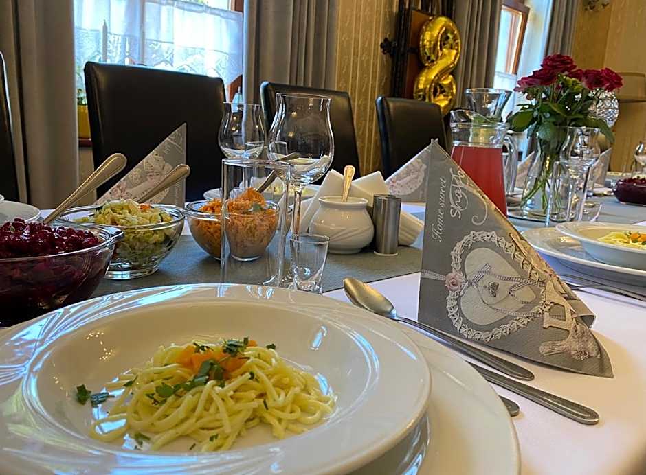 Hotel i Restauracja Castle