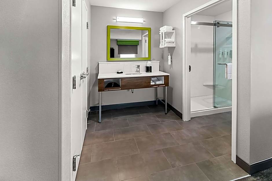 Hampton Inn by Hilton Dayton South