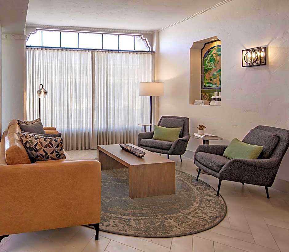 Hotel Virginia Santa Barbara, Tapestry Collection by Hilton