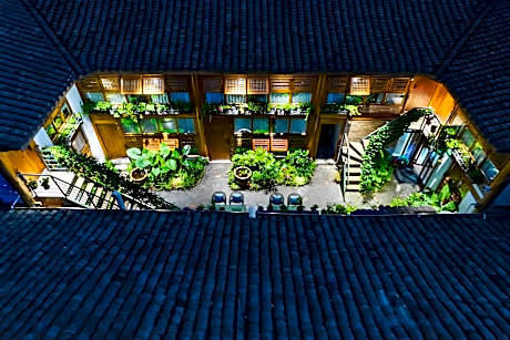 Floral Hotel Yiru Chujian