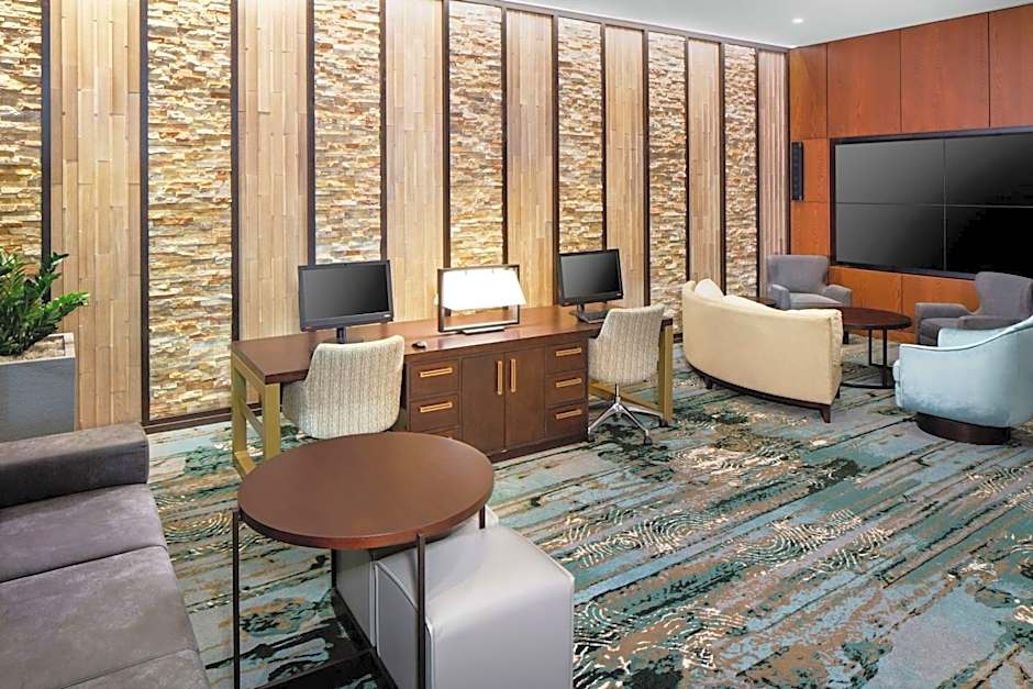 DoubleTree by Hilton Manchester Downtown