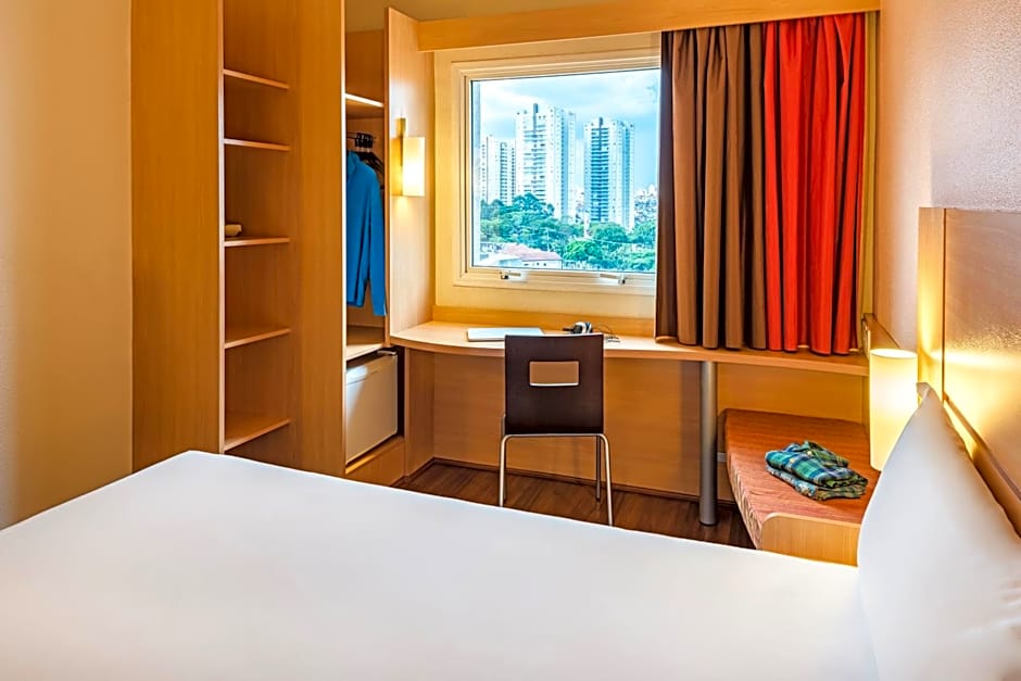 Ibis Sao Paulo Interlagos