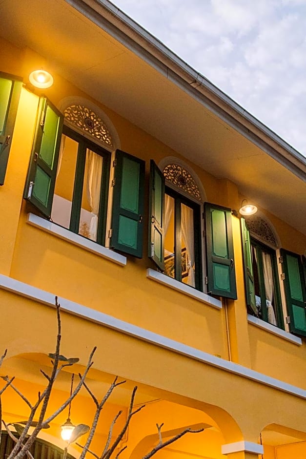 Bhirom at Baan Thongjaya