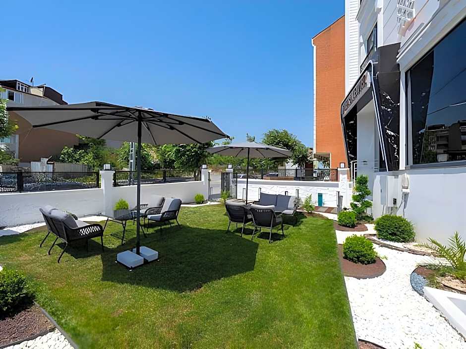 The Private Airport Hotel