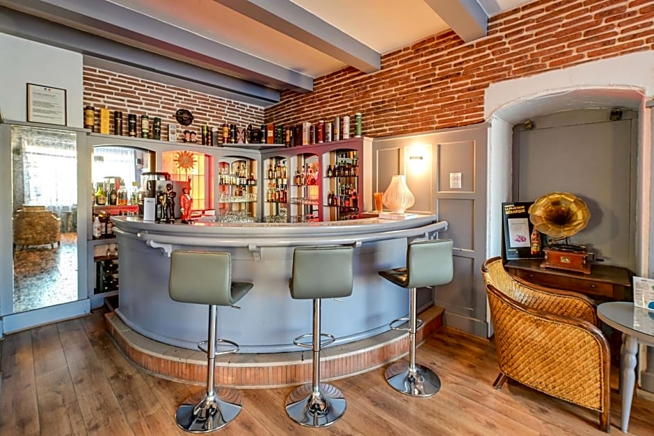 Brit Hotel Roanne - Le Grand Hôtel