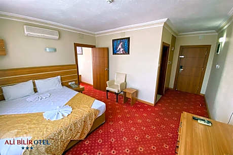 Suite (2 Adults + 2 Children)
