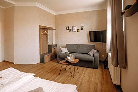 Doppelbett oder zwei Einzelbetten-Standard-Eigenes Badezimmer-Strassenblick