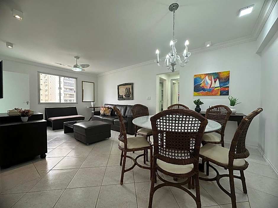 AM01- 3 Suítes | Pé na Areia | Centro | Garagem