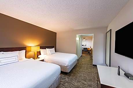 Queen Suite with Two Queen Beds and Sofa Bed