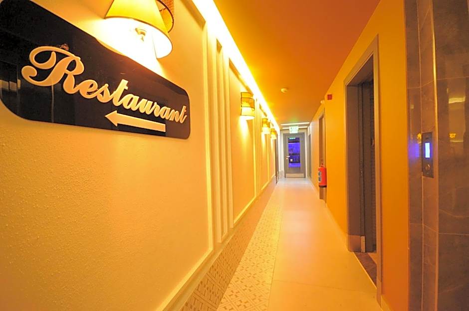 Microyal Hotel