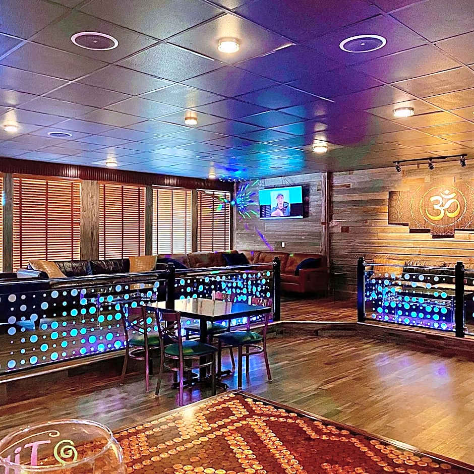 Norfolk Country Inn and Suites