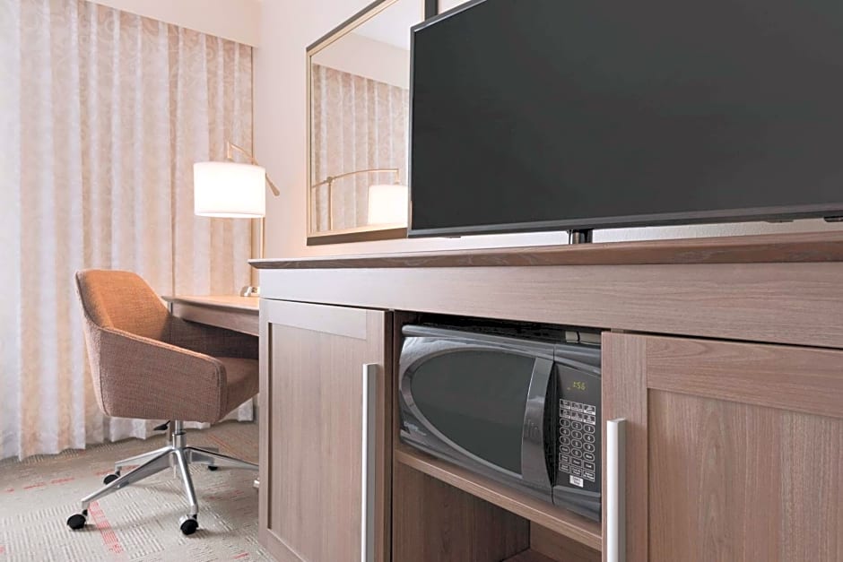 Hampton Inn & Suites Kenosha