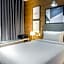 Avior Hotel