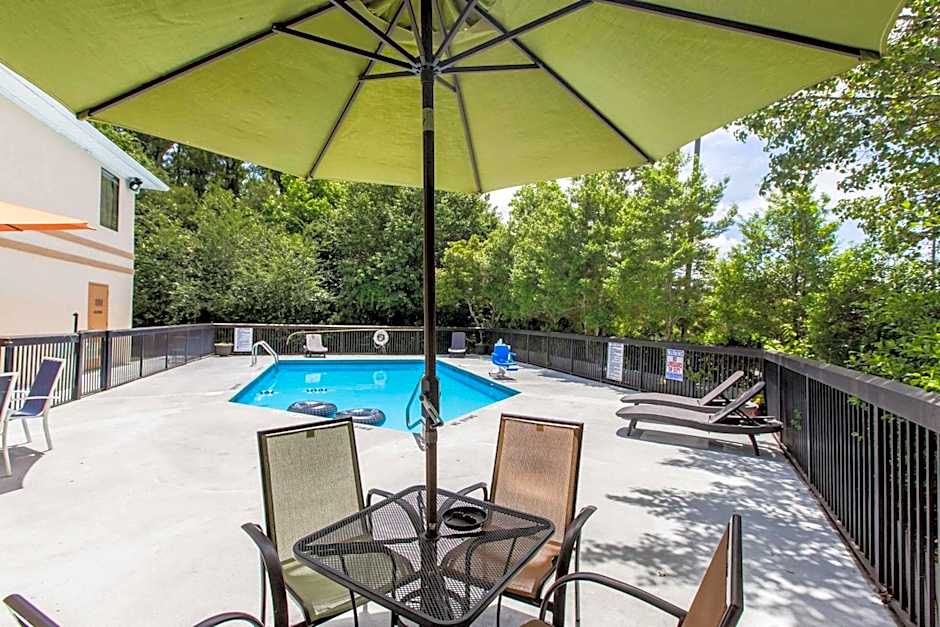 Quality Inn near MCAS Cherry Point
