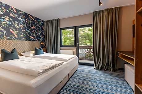 Deluxe apartment with a terrace and mountain views