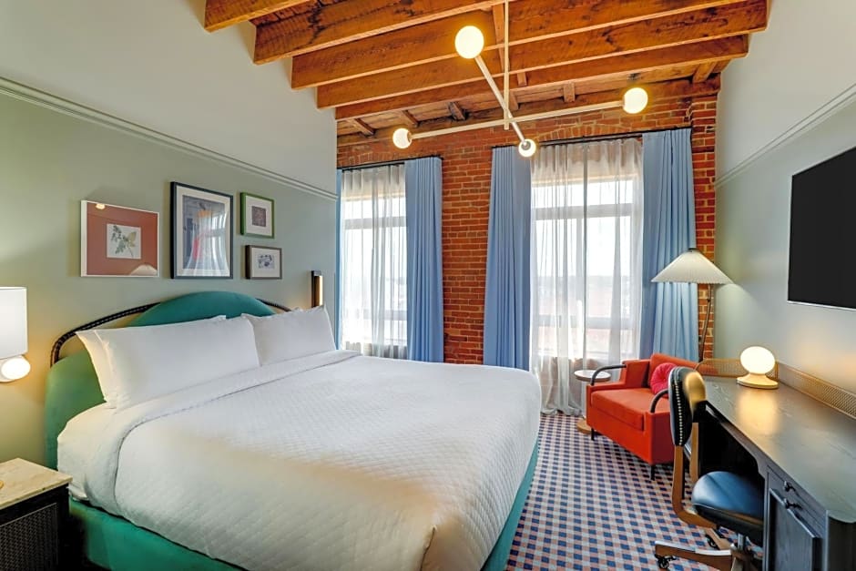Trilogy Hotel Montgomery, Autograph Collection