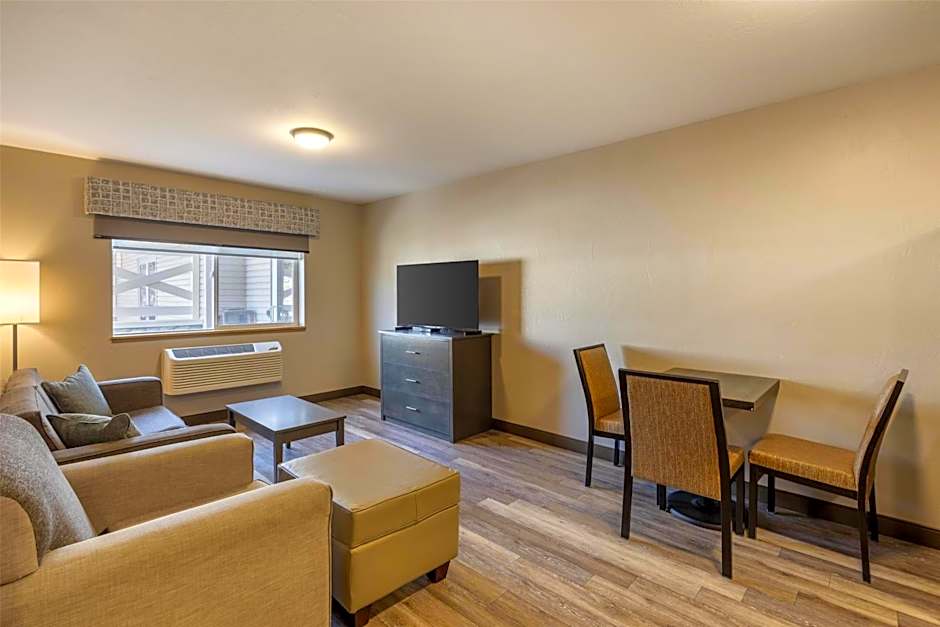 Best Western Sawtooth Inn And Suites