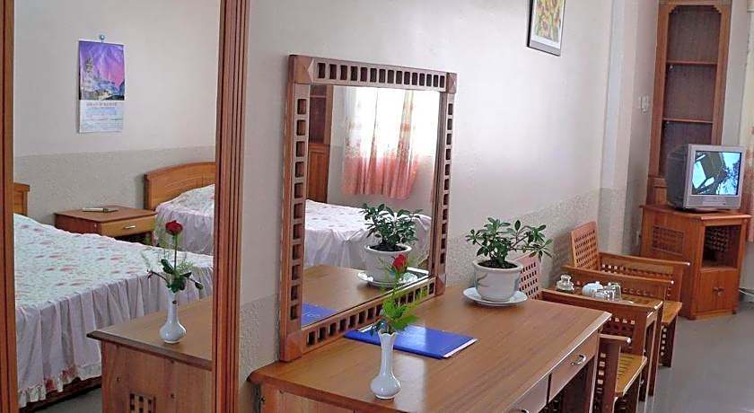 Hoa Binh 2 Hotel