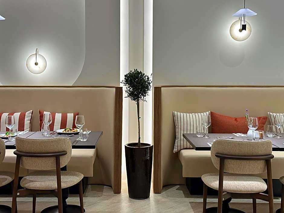 The King Jason Paphos - Designed for Adults